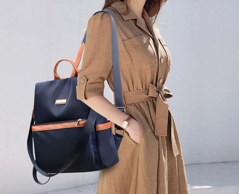 2 Way Backpack for Custom 2023 여자들 여자들 단순 디자이너 가방 소녀들